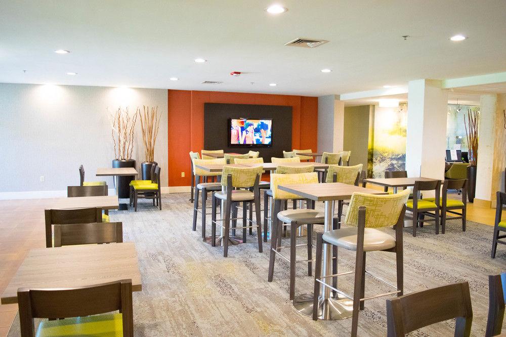 Courtyard Laredo Otel Dış mekan fotoğraf
