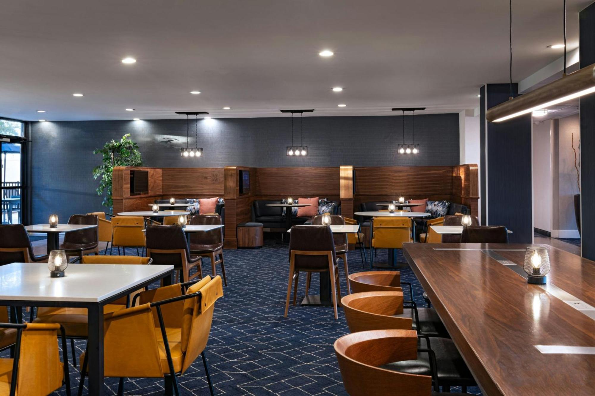 Courtyard Laredo Otel Dış mekan fotoğraf