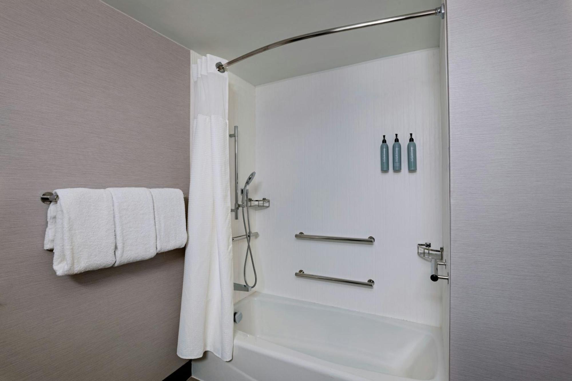 Courtyard Laredo Otel Dış mekan fotoğraf