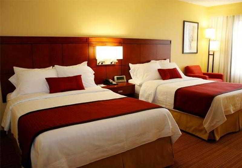 Courtyard Laredo Otel Dış mekan fotoğraf