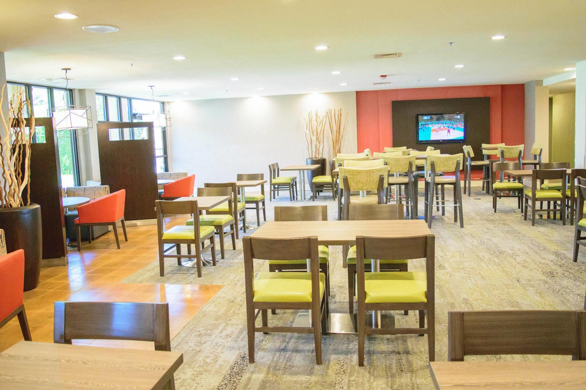 Courtyard Laredo Otel Dış mekan fotoğraf